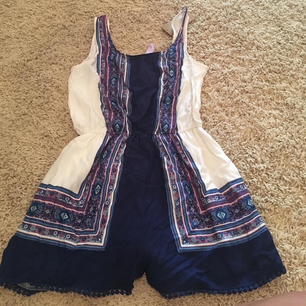 Romper - Picture 6 of 7