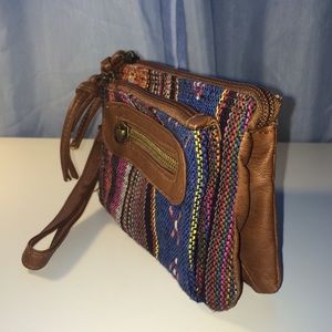 ⚜Closet Clear Out⚜ Boho Clutch/wristlet!
