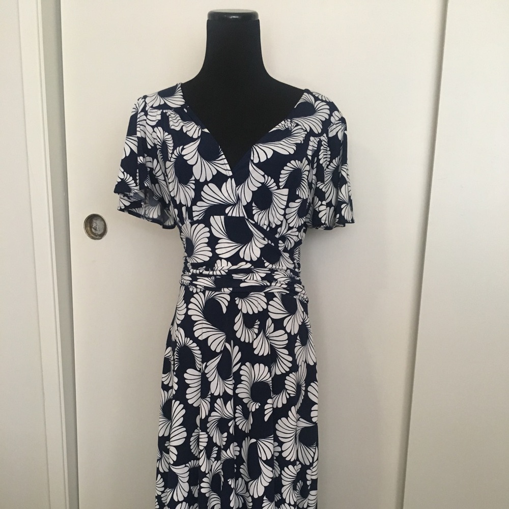 Modest dress