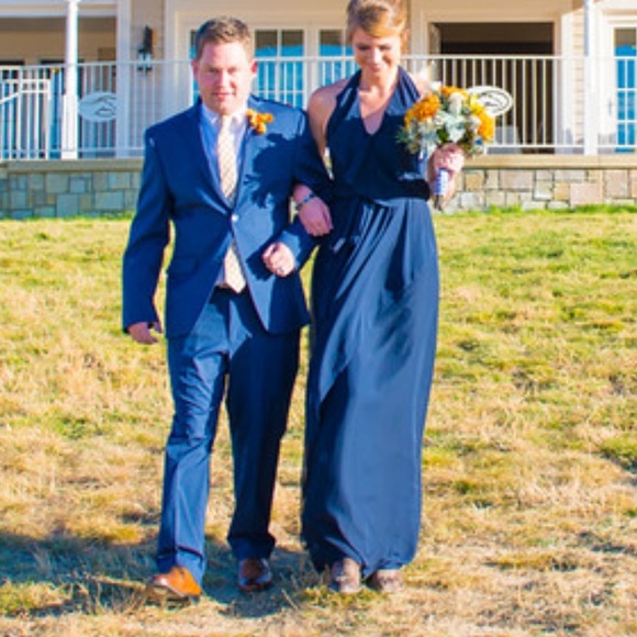 Amsale Nouvelle Erica dress in navy, unaltered - Picture 4 of 4