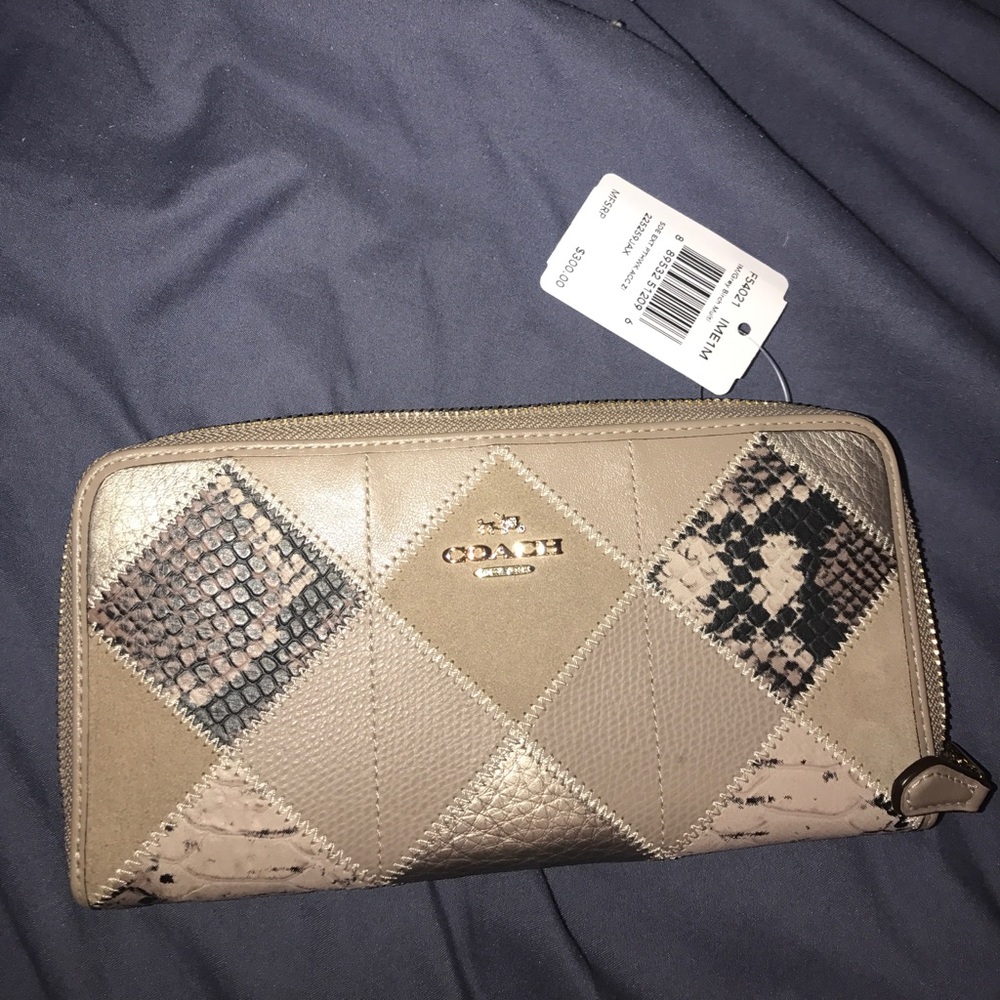 Coach Leather Snakeskin Wallet NWT