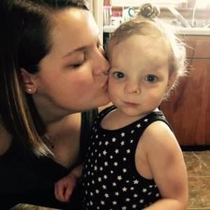 Meet your Posher, Holly