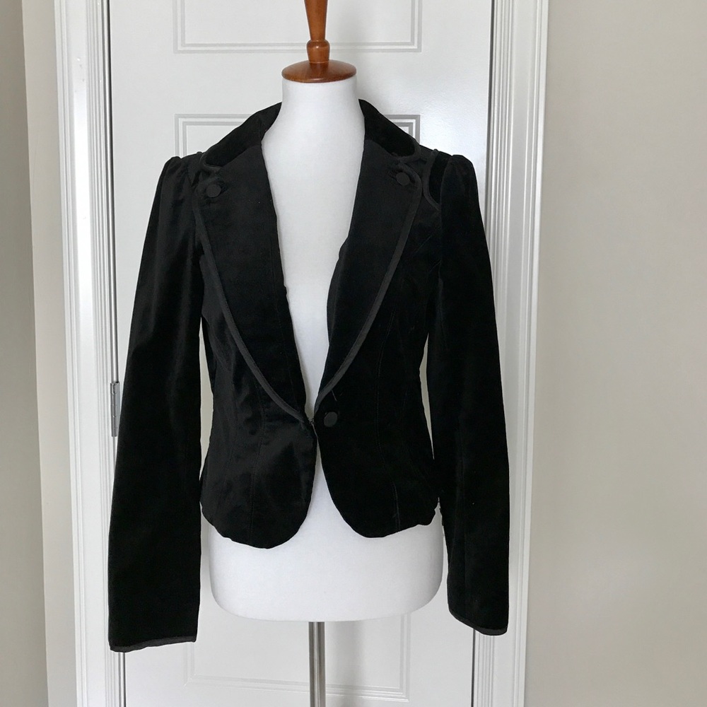 NWT White House Black Market Velvet Blazer