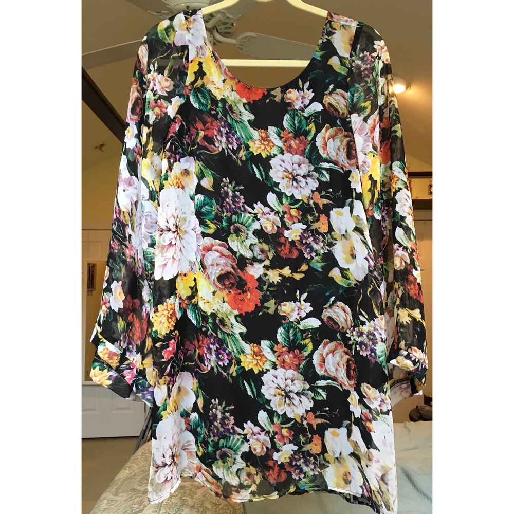 Show me your mumu madam fleur bombshell dress