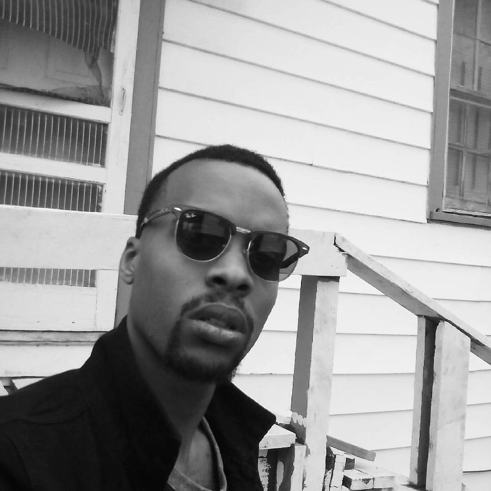 Meet your Posher, Dinero