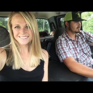 Meet your Posher, Adrien