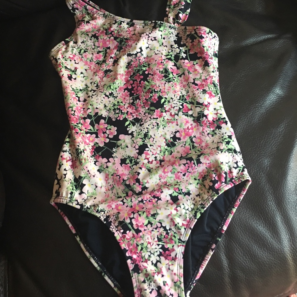 Bath suit