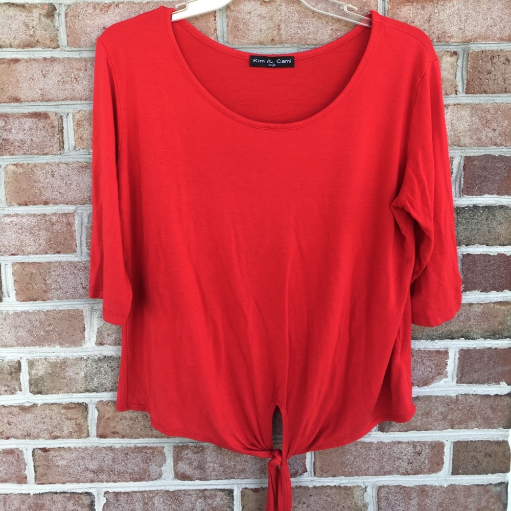 ✨SALE✨ Kim & Cami Red Tie Short Sleeve Top Sz Lrg