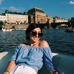 Meet your Posher, Evan