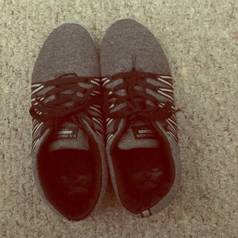 Running shoes