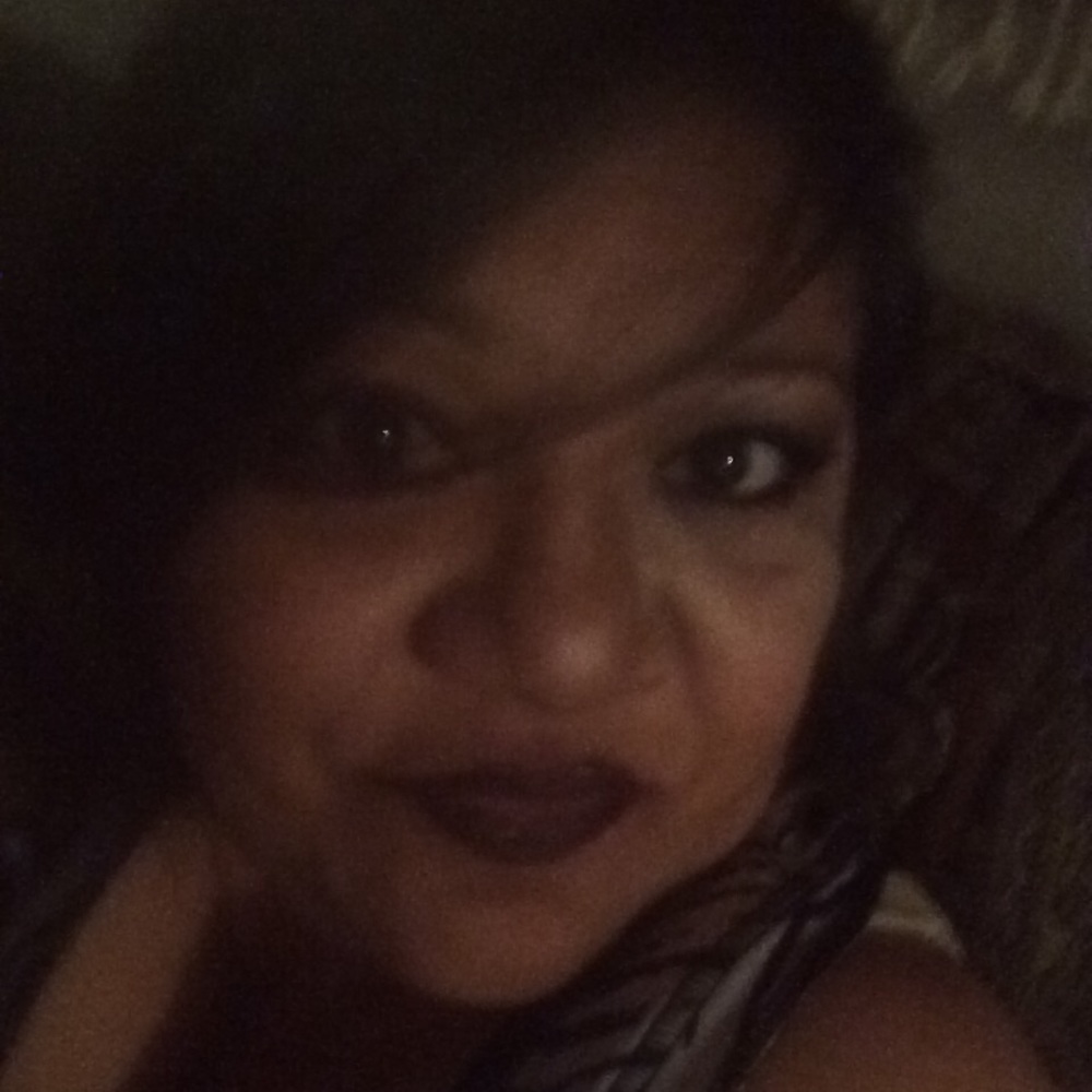 Meet your Posher, Monica