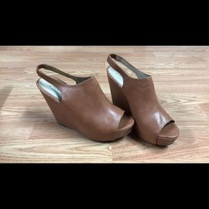 Steve Madden Cognac Wedges