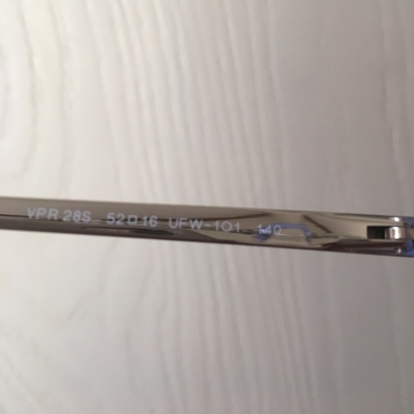 Prada glasses - Picture 3 of 7