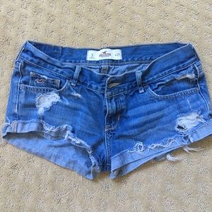 Hollister low rise shorts