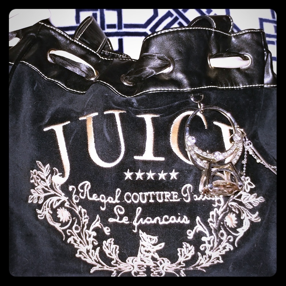 Juicy purse
