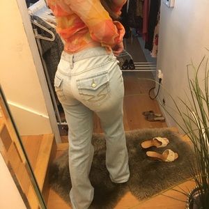 Seven7 Light Blue Bell Bottom Jeans size 26✨✨
