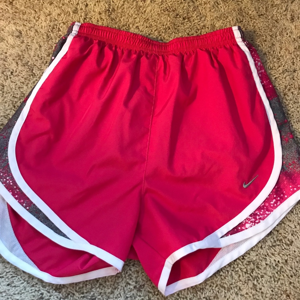 Nike women tempo running short size XS