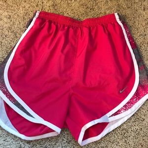Nike women tempo running short size XS