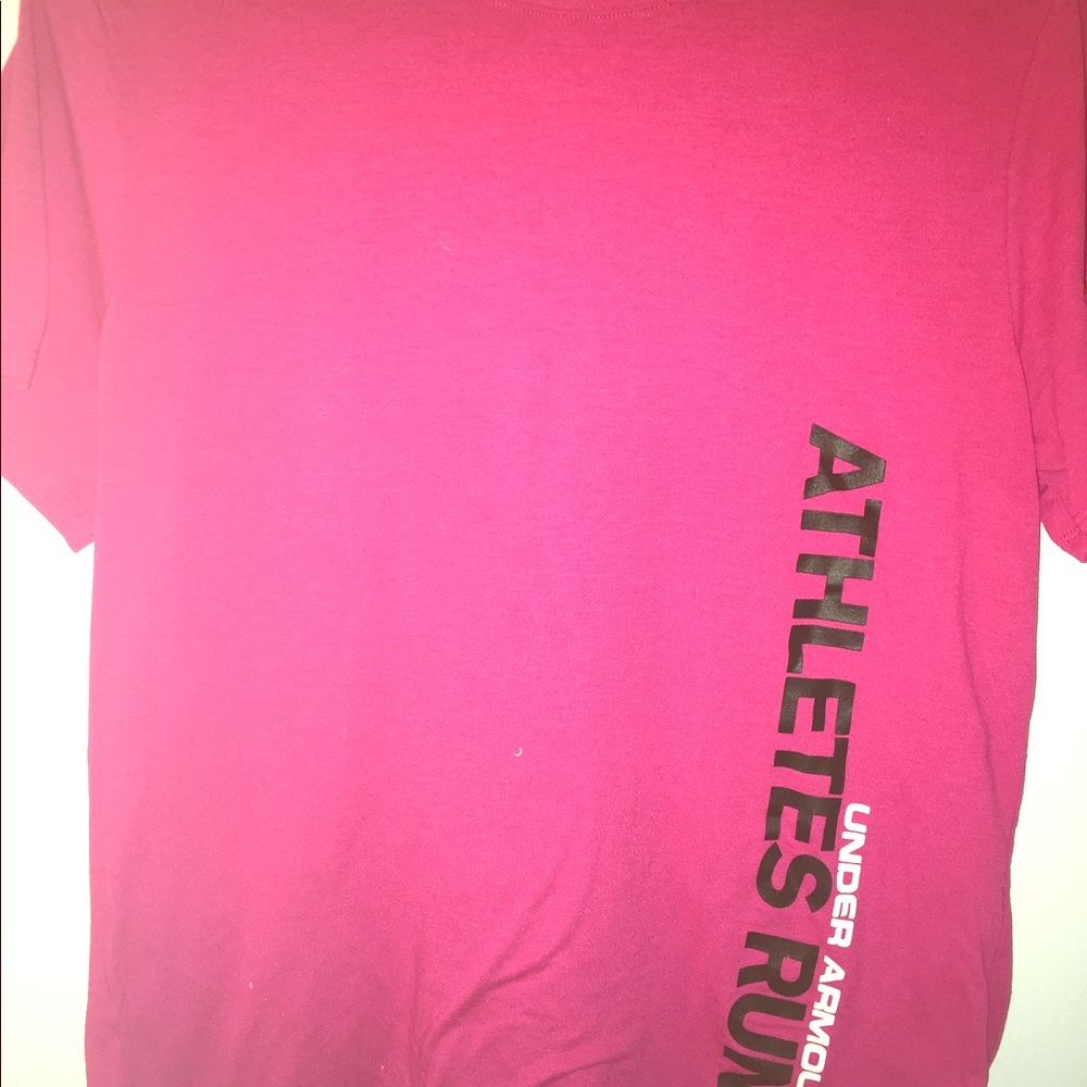Under armor tee shirt