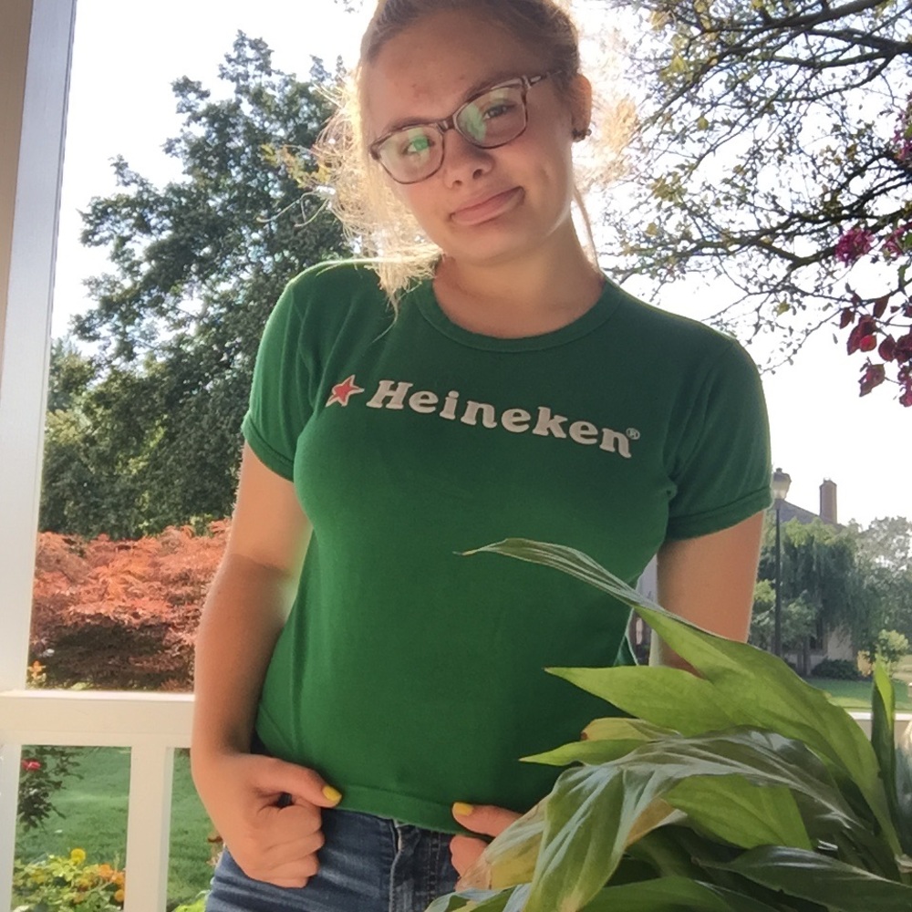 🍏green Heineken tee🍏