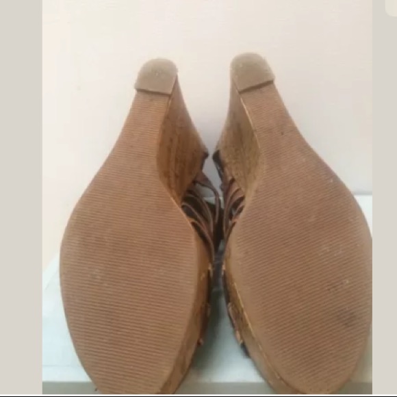 Guess Brown Cork Gladiator Wedge Sandal, 7.5 - Picture 6 of 6