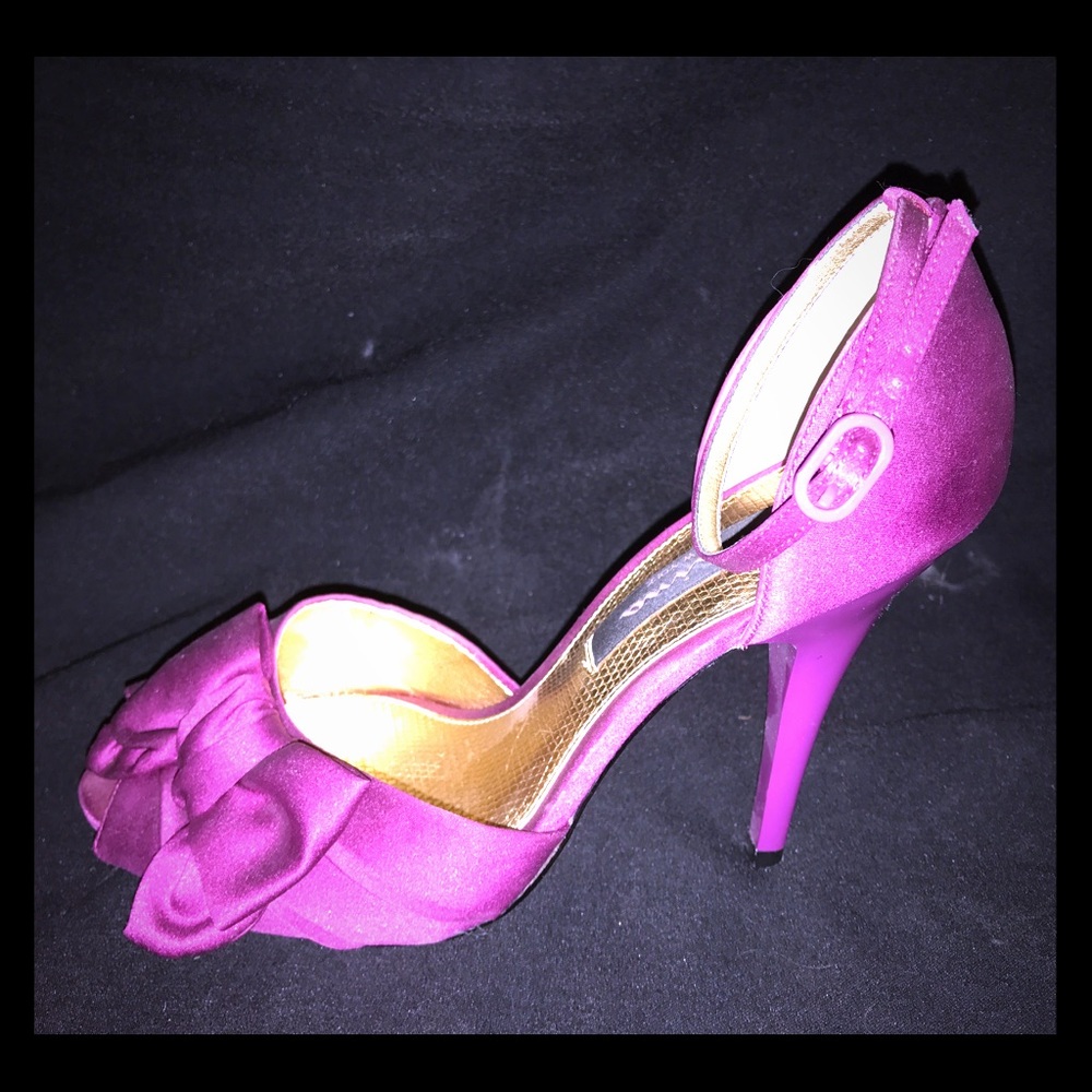 Nina Satin Heels
