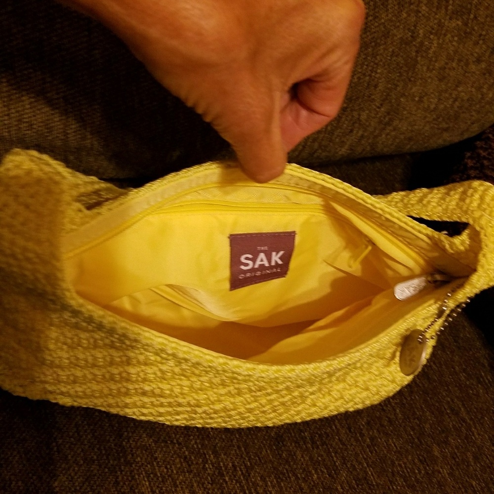 Purse - Picture 2 of 4