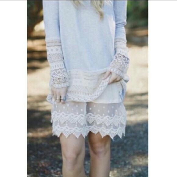 🖤Black Lace "Extender" Detailed Camisole* - Picture 3 of 4