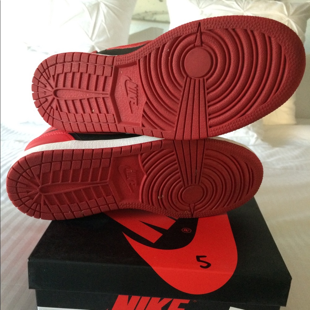 SOLD - Picture 3 of 4