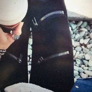 LF black carmar zipper jeans