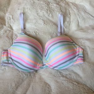 GONE! ‼️Striped 36C Bra