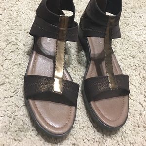 Donald J Pliner 'Voni' T-Strap Bronze Sandals