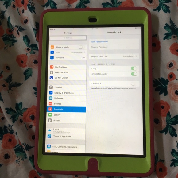 iPad mini 16 gig - Picture 5 of 6