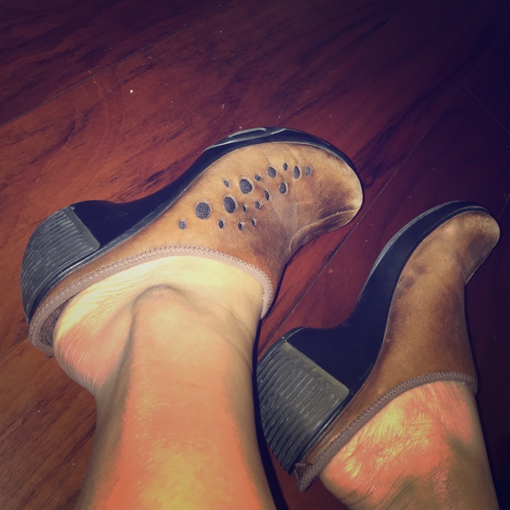 Clogs