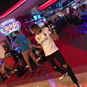 Meet your Posher, Austin