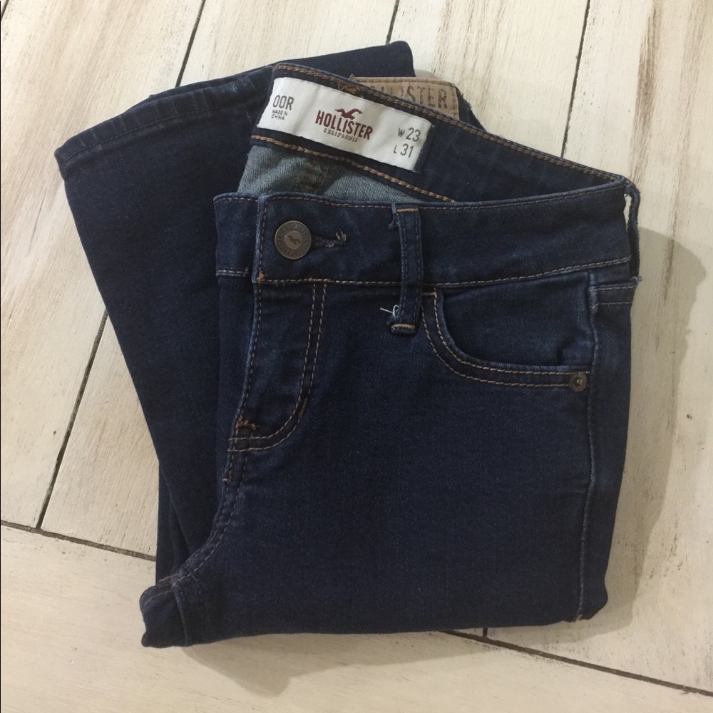 Hollister skinny jeans