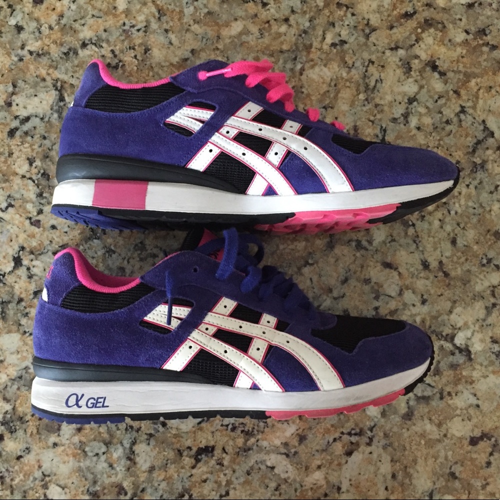 ASICS