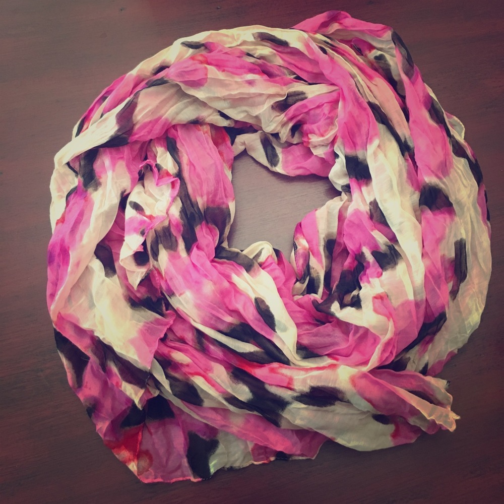 Multi-color scarf