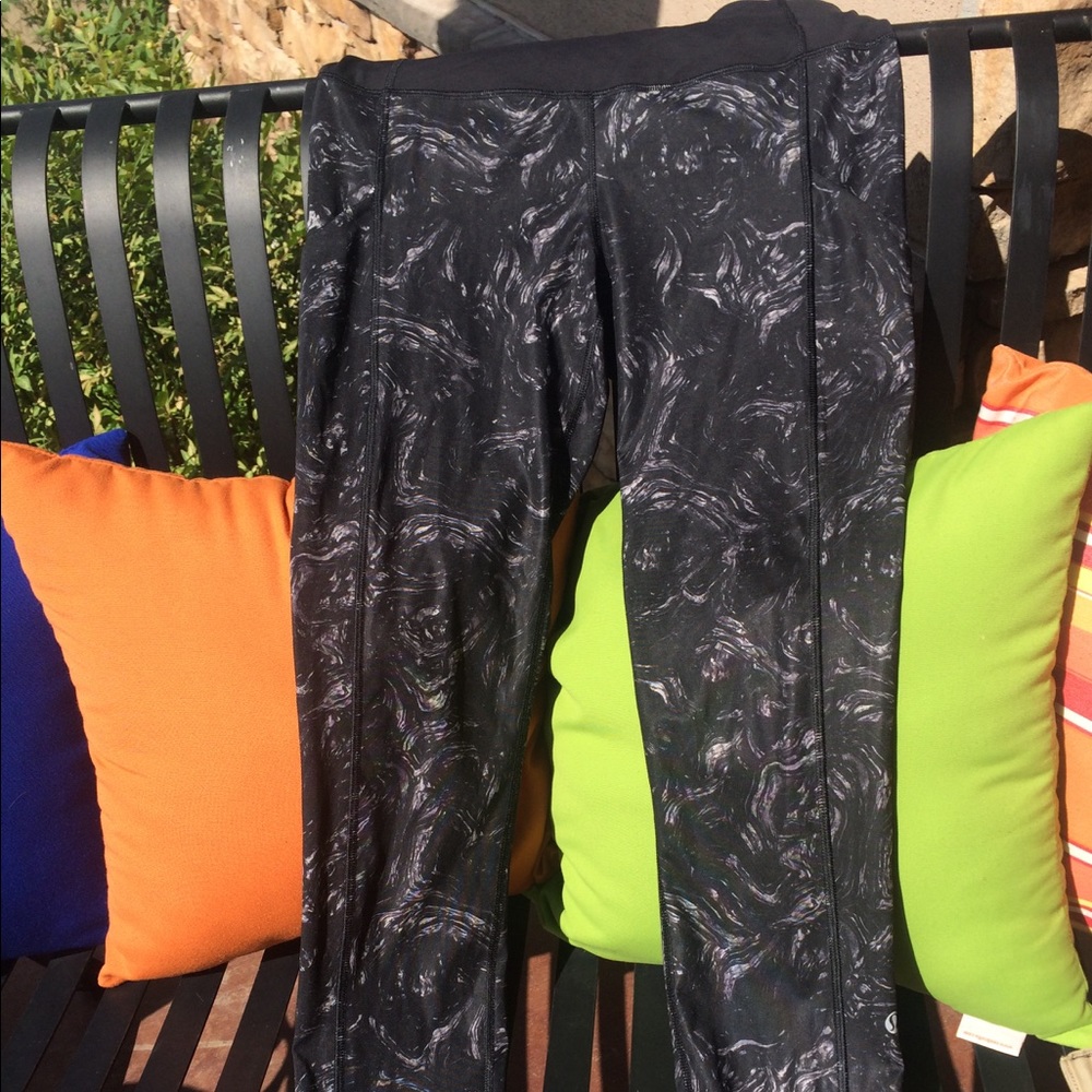 Lululemon Speed Tight made with Luxtreme