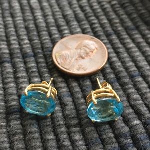Topaz and 14 kt gold earrings