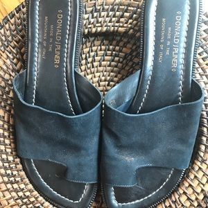 Donald Pliner Italian Made Sandals