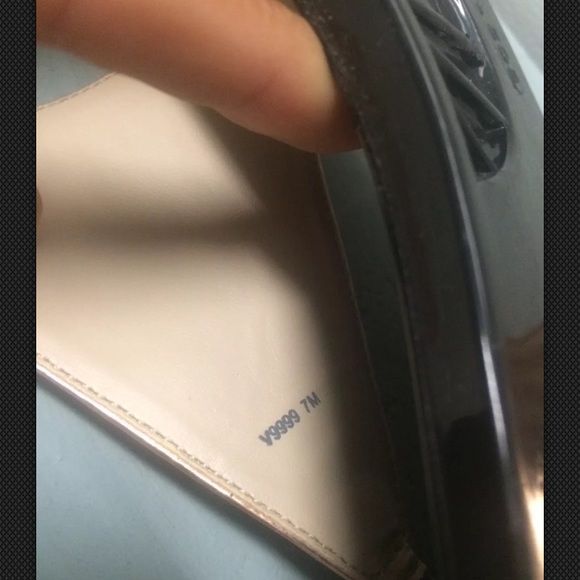 Rachel Zoe black and copper flip flop sandal, 7 - Picture 6 of 6