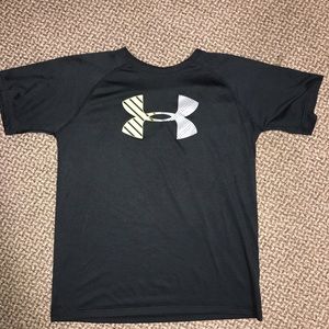 Under Armor dry fit material but loose fitting