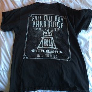 monument tour (fall out boy and paramore) merch