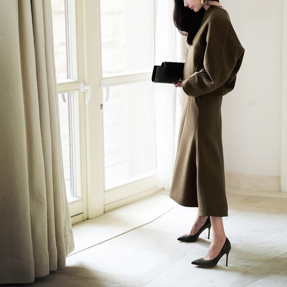 Dark green skirt pants