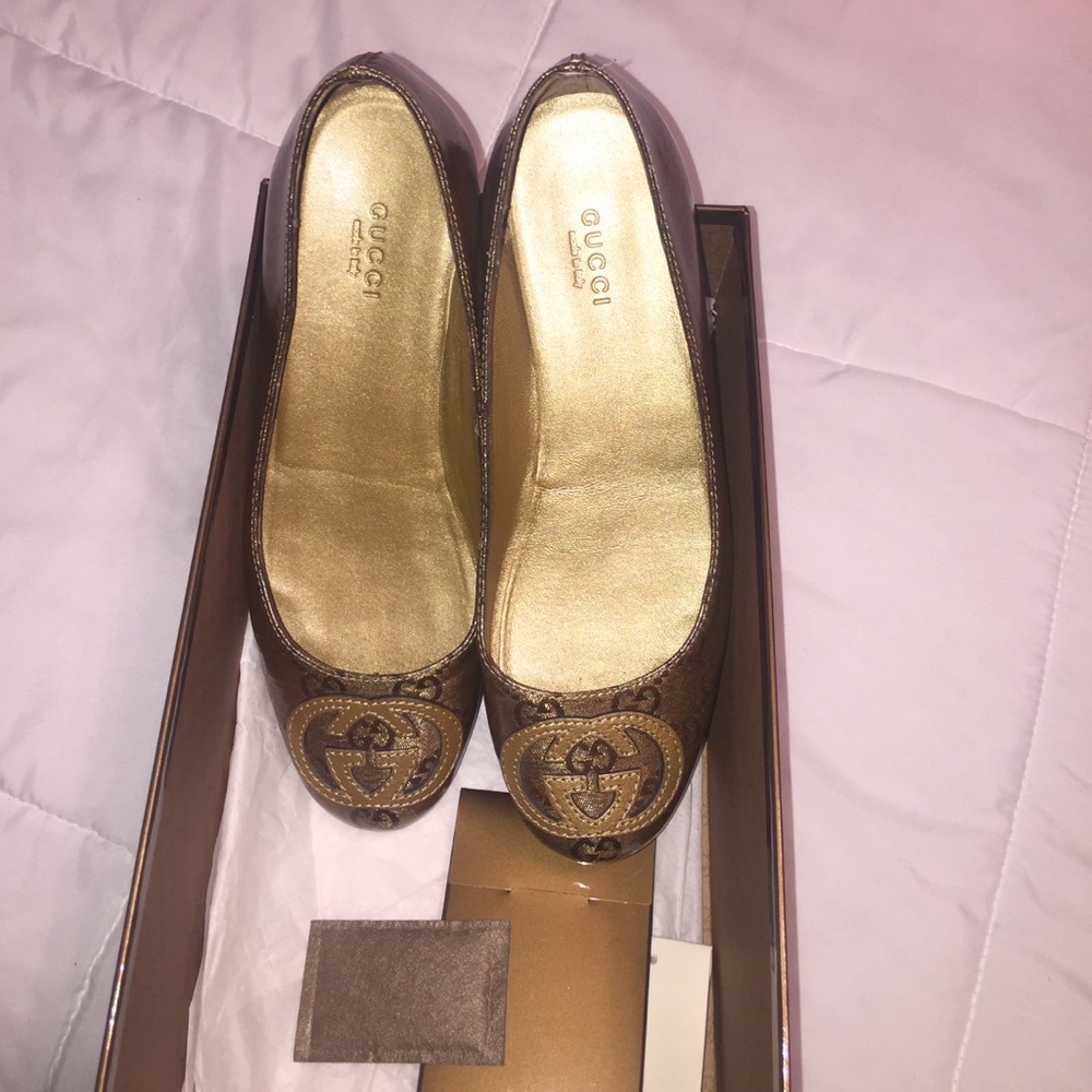 Gucci Flats