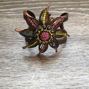 Flower rhinestone bracelet