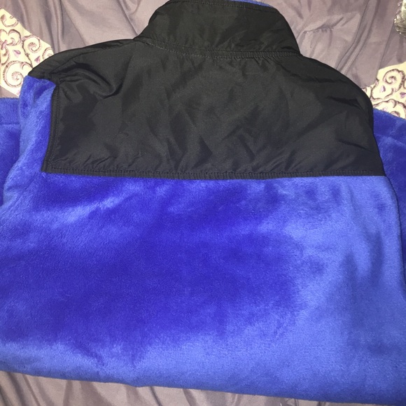 Fila royal blue jacket - Picture 3 of 3