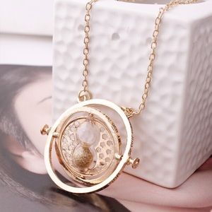 Harry Potter time turner necklace
