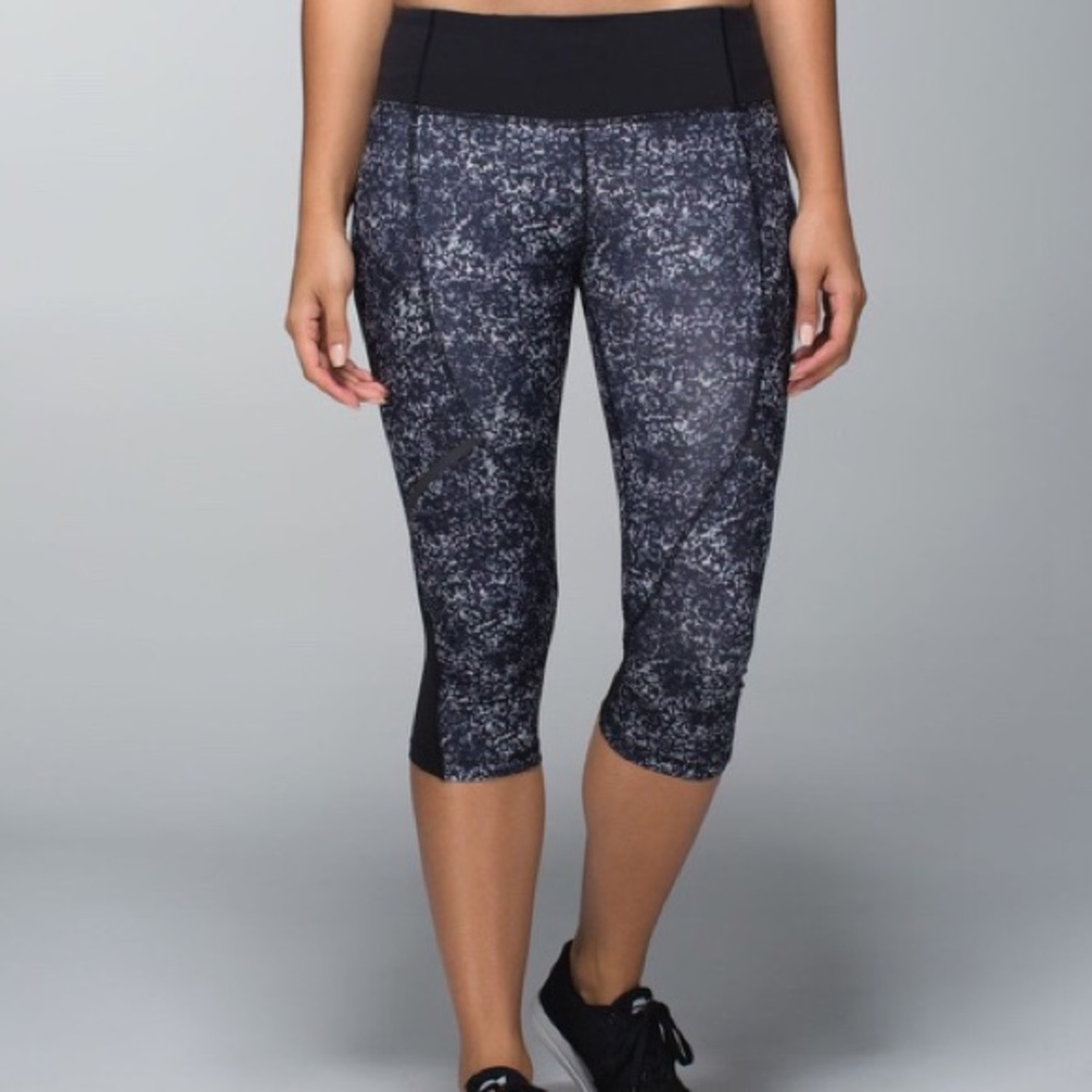 Lululemon Hop To It Crop